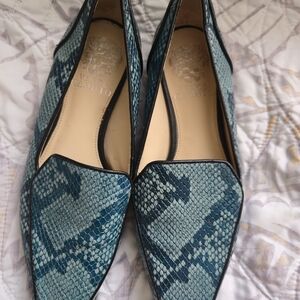 Vince Camuto Teal Snakeskin Flats